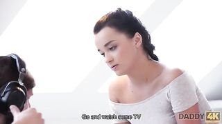 Tini bige és az vén hapsi