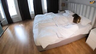 Kora Reggeli finom sex