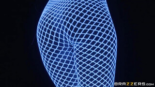Kayla Kayden feneke megdöngetve