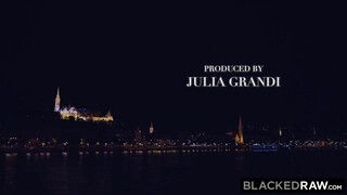 BlackedRaw - Emily Cutie kettő csoki dákót kap