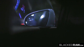 BlackedRaw - Allie Nicole a világos szőke tini kisasszony