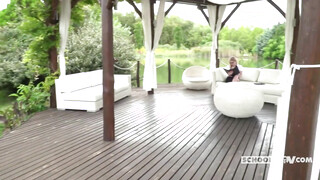 Its POV - Georgie Lyall a hatalmas kannás milf