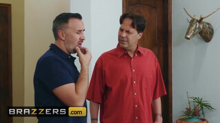 Brazzers - Janice Griffith a szomszéd hapsival dug