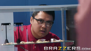 Brazzers - Whitney Wright hatalmas feneke megrakva