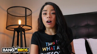 BANGBROS - Maya Bijou a ribanca öccsével baszik