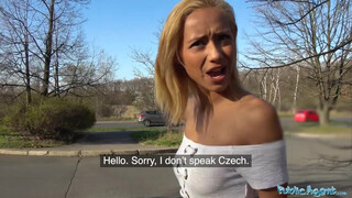 Public Agent - Veronica Leal megkúrelva az erdőben