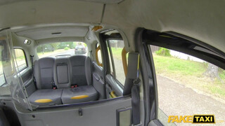 Fake Taxi - Kira Noir a izgató néger pina