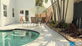 PropertySex - Violet Myers a szőrös muffos ingatlanos