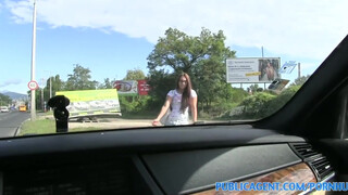 PublicAgent - Vanessa a bombázó stoppos bige