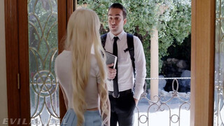 EvilAngel - Kenzie Reeves kikezd a hapsival