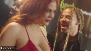 Deeper - Maitland Ward várja a pélót a segglukába