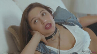Babes - Abella Danger és Christie Stevens leszopják egymást