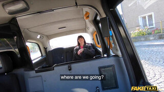 Fake Taxi - Tetovált olasz lány bekúrva