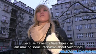 PublicAgent - Lakótelepi kiscsaj meghágva