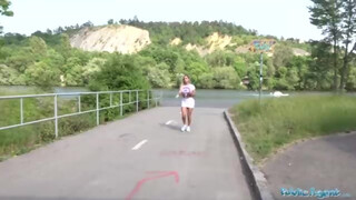 Public Agent - Hatalmas cickós szép seggű csajszi