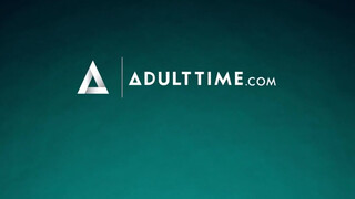 21 SEXTURY - Kitana Lure szűk ánusza megkefélve