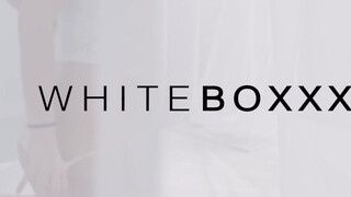 WhiteBoxxx - Tina Blade a kicsike cickós horvát kisasszony