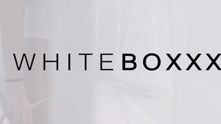 WhiteBoxxx - Leanne Lace a izgató cseh tini picsa