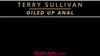 Terry Sullivan hátsó bejáratba dugva