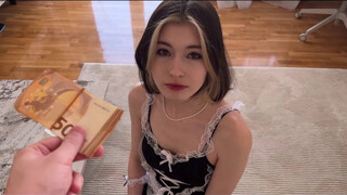Cutie Kim pénzért kúr