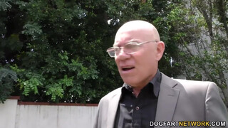 Sindee Dix az óriás tőgyes asszony