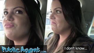 Diák picsa igazán bizonytalan ebben a beleélvezésben és kinti szexben