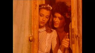 Hatalmas didkós csajok könyörtelenül nyaldossák és lovagolják a vastag farkakat retro válogatásban